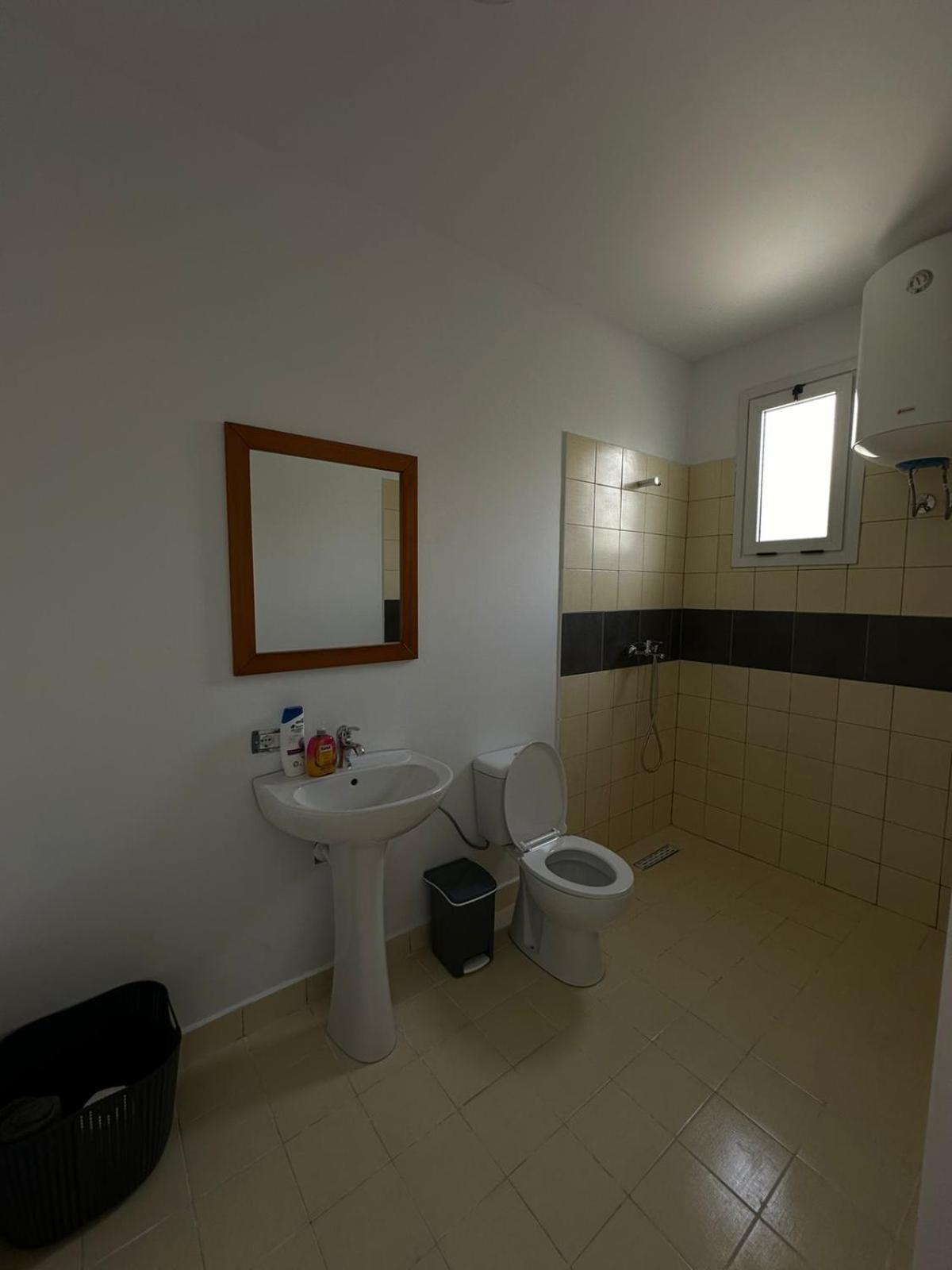 Sunny Rentals Vlorë Buitenkant foto